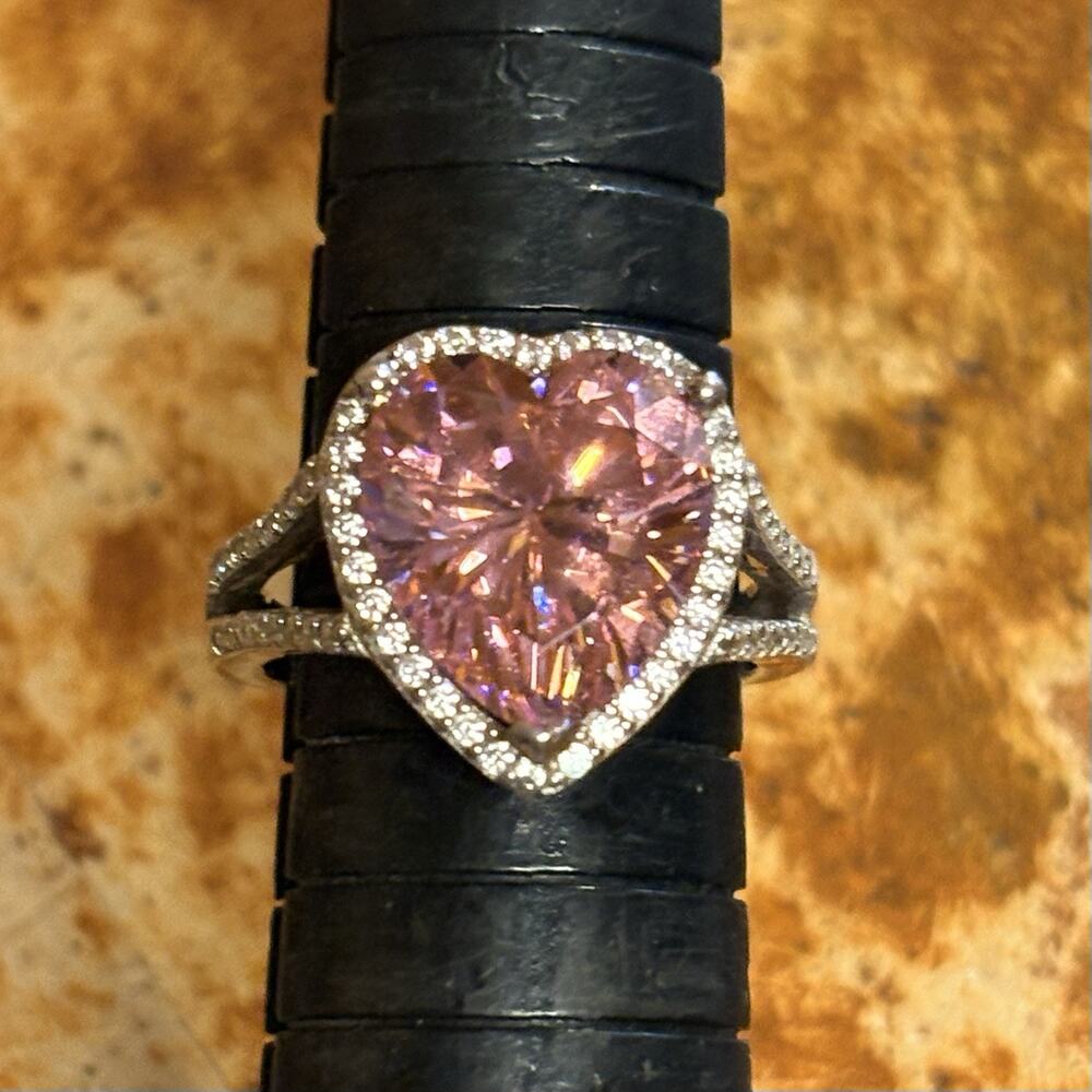 Stauer Ring Size 6 Sterling Silver and Pink Heart w/ Cz's